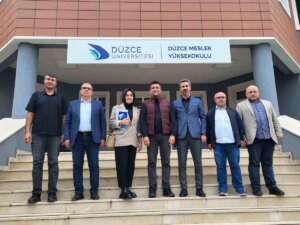 duzce ticaret ve sanayi odasi meslek yuksekokullari ile isbirligi toplantisi duzenledi k5TAeHMG.jpg